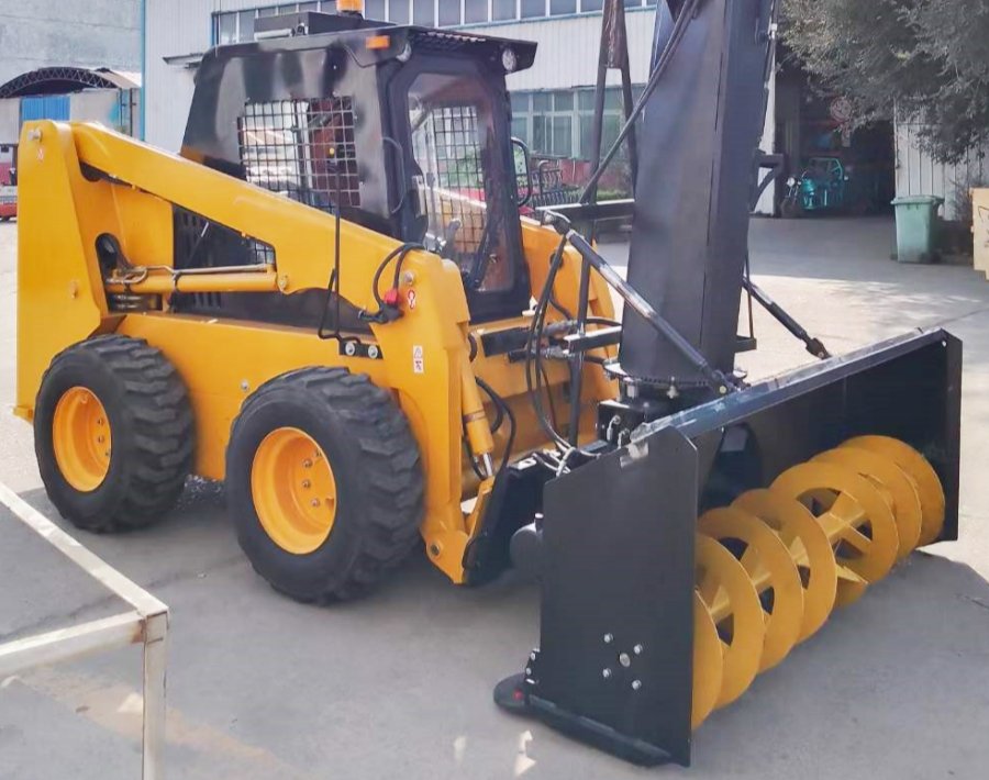 СНЕГОУБОРЩИК ATLAPEX С БОРТОВЫМ ПОВОРОТОМ