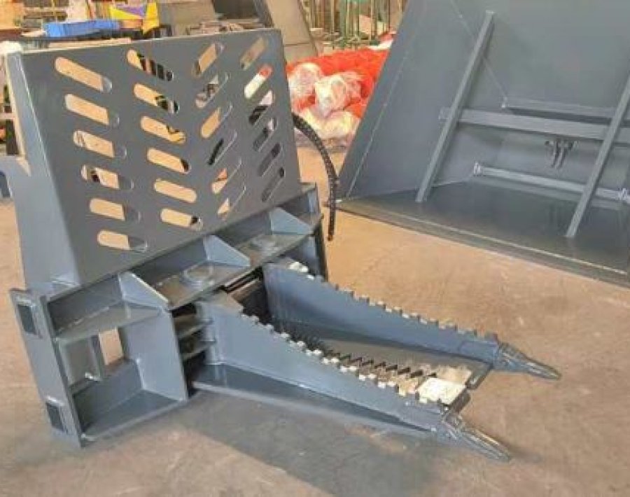 Навесное оборудование для колесного погрузчика: корчеватель деревьев