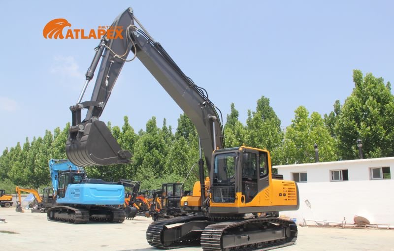Представляем мощный гусеничный экскаватор APX180 – создан для сложных задач