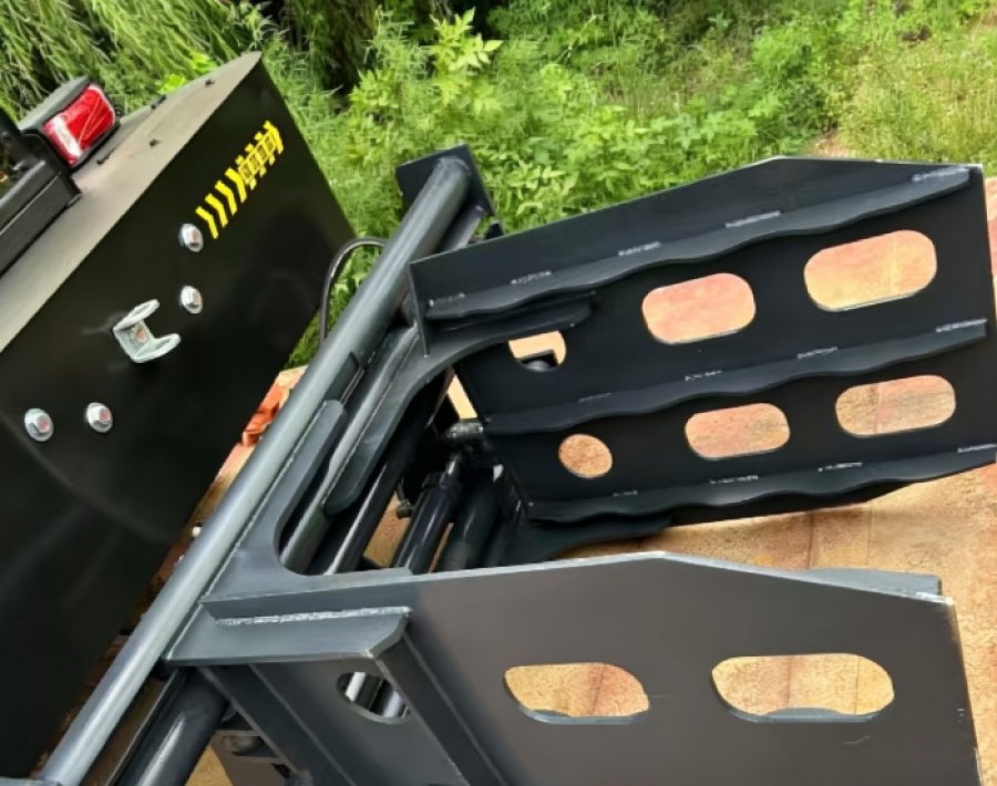 Навесное оборудование для колесных погрузчиков ATLAPEX: Плоский зажим