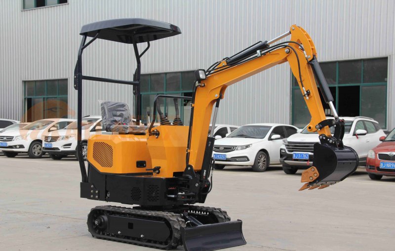 APX10 Мини-экскаватор – Мал, да удал