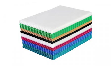 Гофрированный пластиковый лист