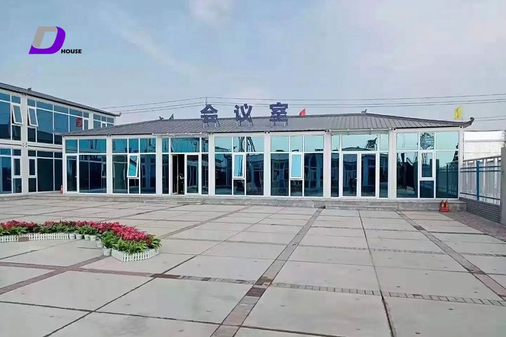 Плоский упакованный контейнерный дом