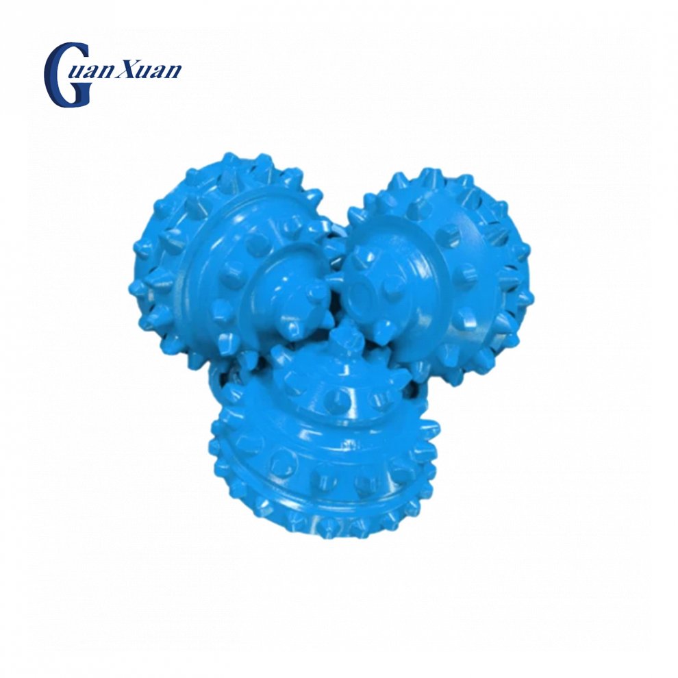 Буровая коронка для бурения скважин на воду или нефть/газ