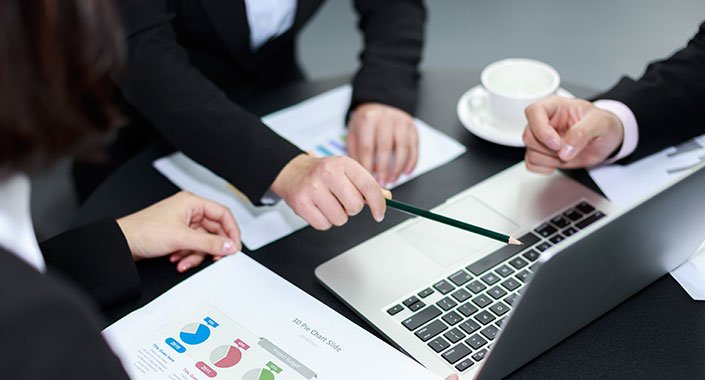 Обслуживание клиентов