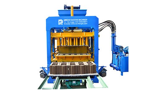 Бетонный блок