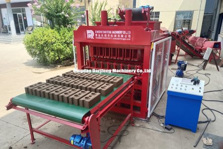 DF7 - 10 Индонезийский клиент блокирует глиняные кирпичные машины