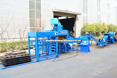 DF10 - 10S Полностью автоматическая блокировка глиняного кирпича для тестирования клиентов в Африке