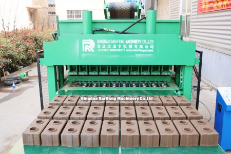 DF10 - 10 Испытание линии по производству запирающей глиняной машины