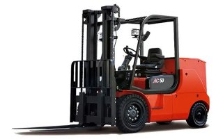 Вилочный погрузчик грузоподъемностью 5 тонн