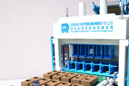 DF5 - 10 Полностью автоматическая машина для производства кирпича из глины для клиента из Мексики