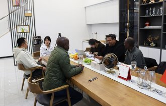 Фото группы клиентов