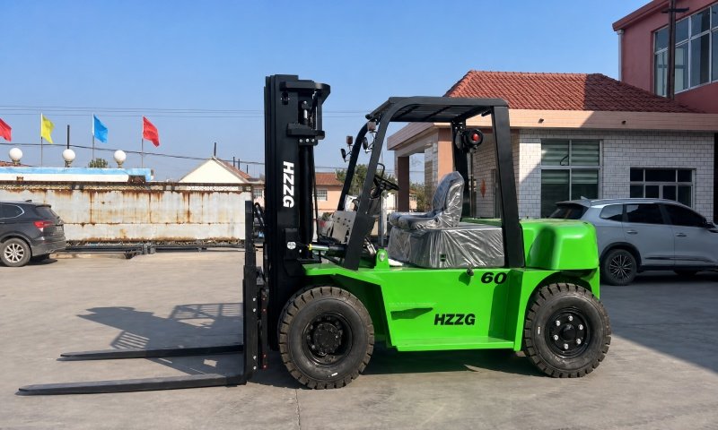 Qingdao Taijin Machinery, дизельный погрузчик 6 тонн: силовая установка и несущая система для тяжелых условий