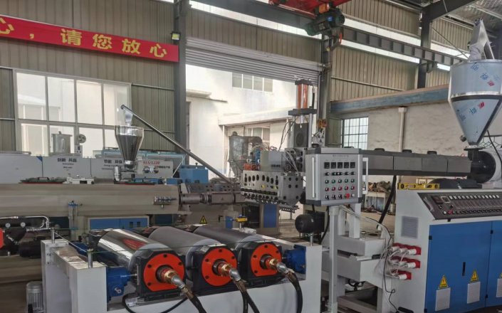 Полностью автоматическая линия производства пластика