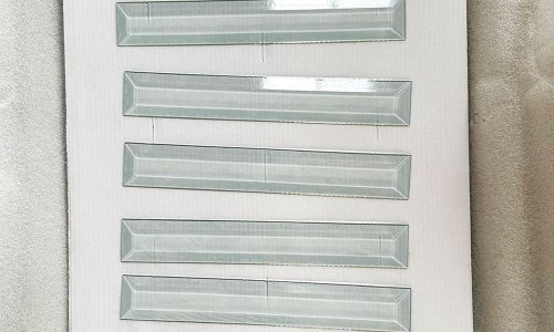 Скошенное стекло