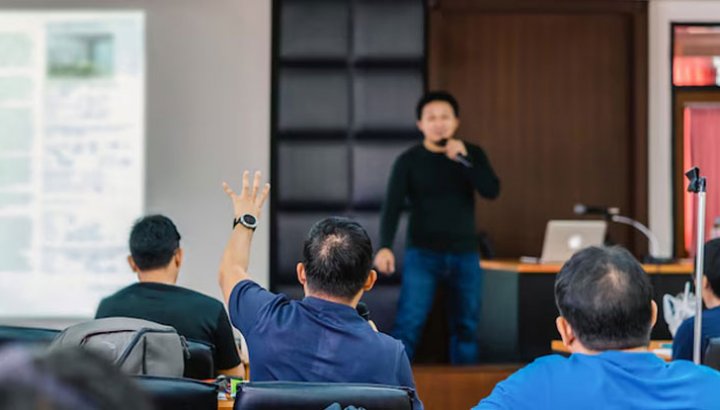 Добавить «Обучение и техническое руководство»