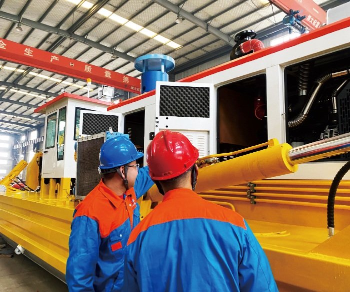 dredging equipment service(1)