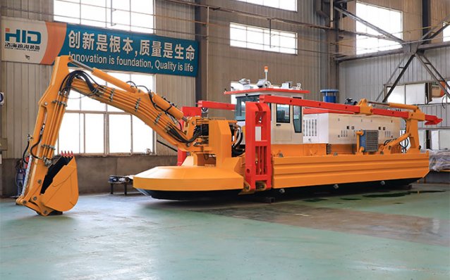 Многоцелевой амфибийный земснаряд CE200