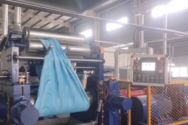 Открытая резиновая мешалка