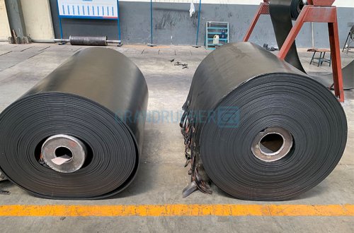 Ленточный транспортер для упаковки