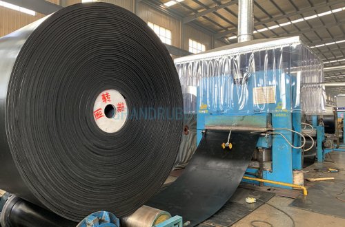 Конвейерная лента со стальным кордом, устойчивая к разрывам