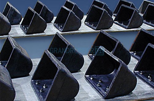 Ленточный конвейер элеватора