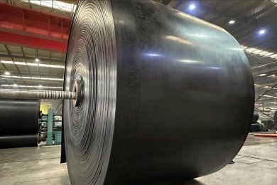 Покрытие конвейерной ленты со стальным кордом. Технология производства лент класса 24 для горнодобывающей промышленности и строительства — повышение производительности.