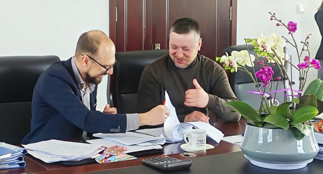 Визит горных инженеров на завод TSKY завершился крупным заказом конвейерных лент.