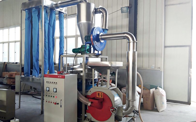 Пластиковая мельница