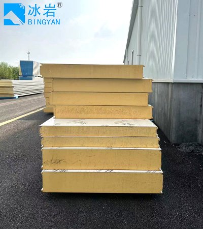 Теплоизоляция полиуретановая сэндвич-панель PUPIR для холодильного склада в мастерской