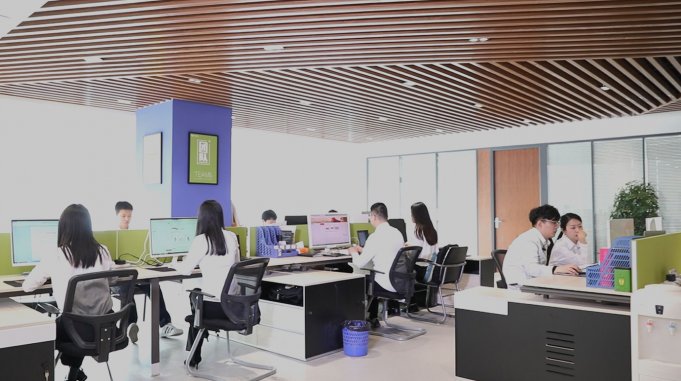 Циндаоская промышленная и торговая компания «Вэйчан»