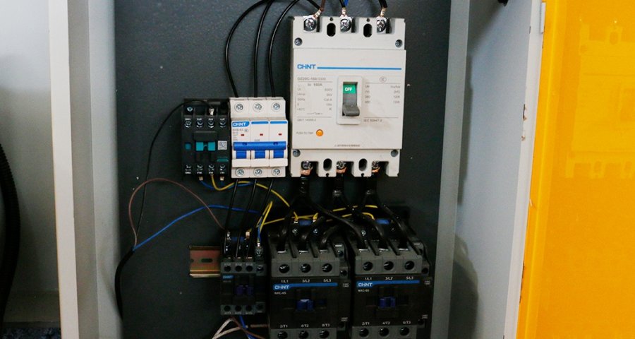 Фирменные аксессуары