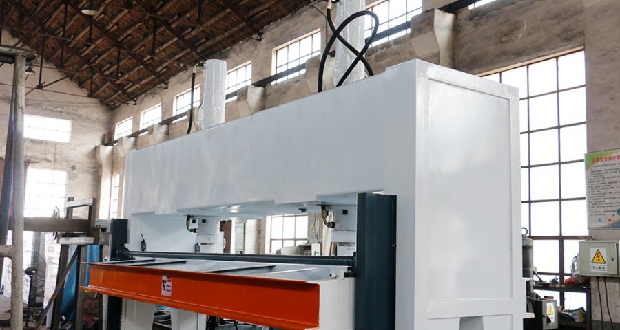 Корпус машины