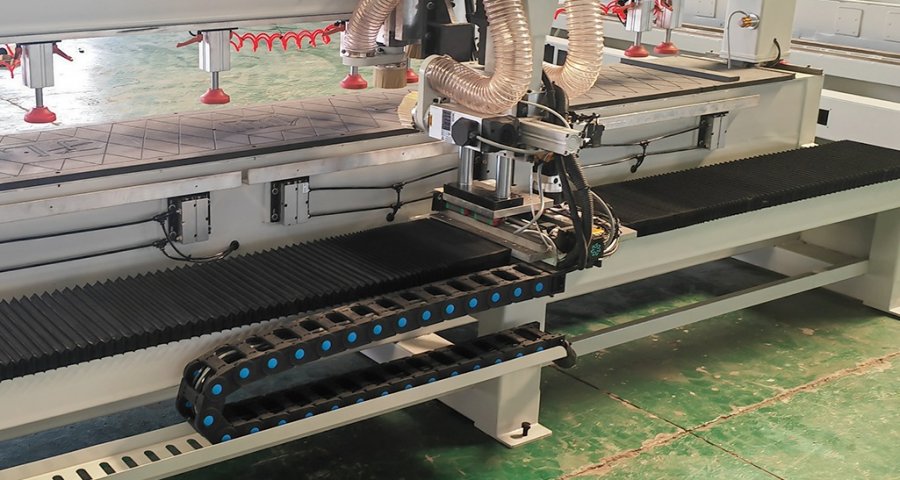 Приводная шина