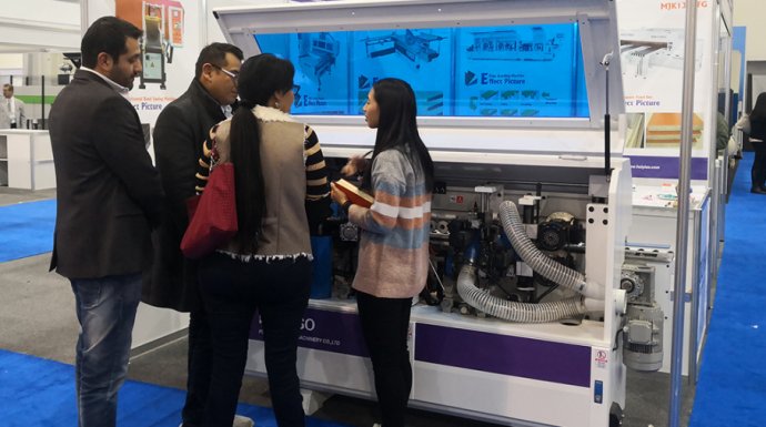 Мы всегда в пути, чтобы принять участие в выставке.