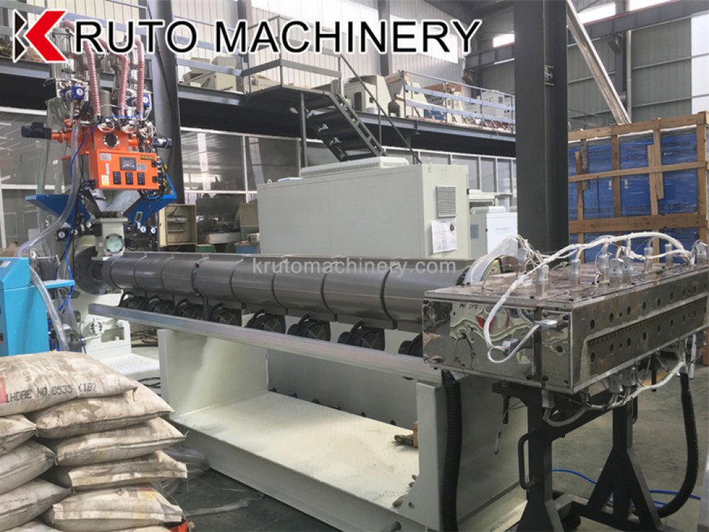 Easy-maintainable T-Grip liner extruder for continuous output