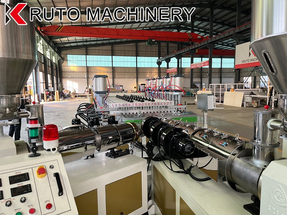 Применение пенополивинилхлоридных плит в архитектуре и отделке жилых помещений.