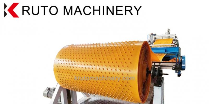 Что представляет собой производственная линия по изготовлению V-образных облицовочных профилей и почему она важна для защиты бетона?