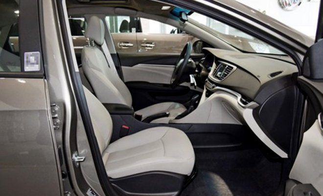 _0003_480x360_0_q95_c42_autohomecar__ChsEmF6oMHWASsrhAAfBf2yNVs0919