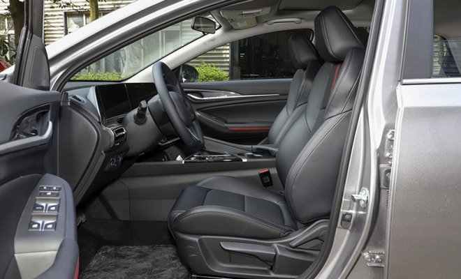 _0001_1400x0_1_q95_autohomecar__ChsEn15oe9yAAoc0AAiQo6IfLVM374