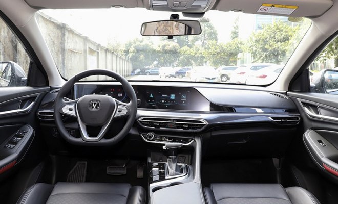 _0006_1400x0_1_q95_autohomecar__ChcCQ15ofAWAfa43AAiYbTDQ3Hw886