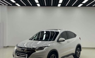 Honda Vezel‌﻿ 2022 1.5L CVT Phantom Night - Pioneer Edition﻿
