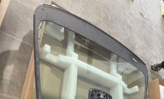AVATR 11, 12 лобовое стекло