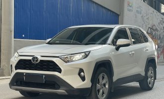TOYOTA RAV4 RWD 2021 2.0L CVT 4WD Style PLUS Edition