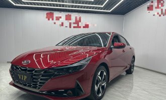 Hyundai Elantra 2021 1.5L CVT LUX Premium 