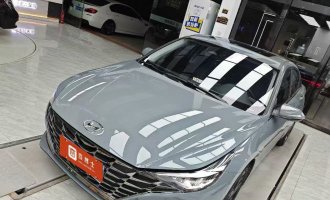 Hyundai Elantra 2022 1.5L CVT LUX Premium