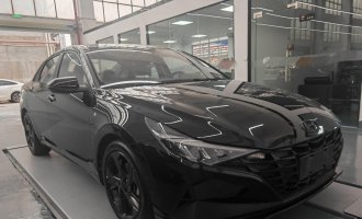 2022 Hyundai Elantra 1.5L Black Knight Limited Edition