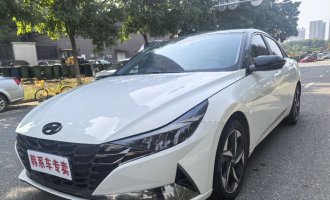 Hyundai Elantra 2021 1.5L CVT LUX Premium VI