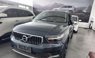VOLVO  XC40 2022 T4 4WD Zhiya Deluxe 