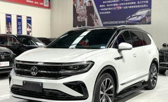Volkswagen  TALAGON 2022 380TSI 4WD R-Line Topland Edition 6-местный 